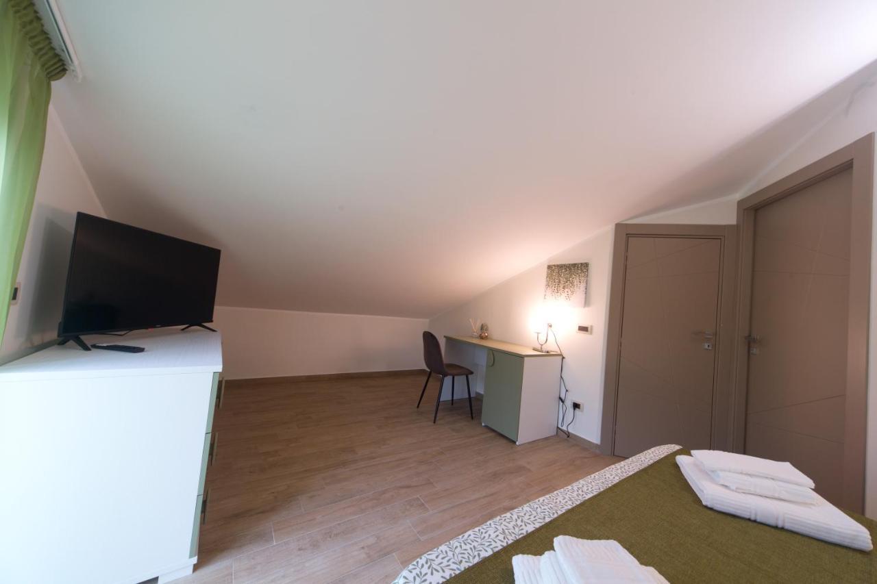 Slow Chic Apartment Beb Policlinico Messina Exteriör bild