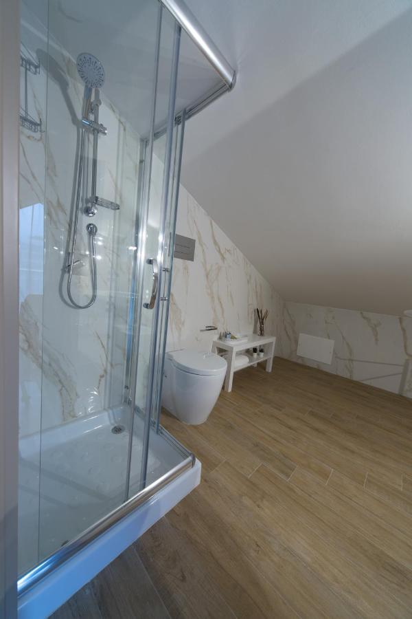 Slow Chic Apartment Beb Policlinico Messina Exteriör bild