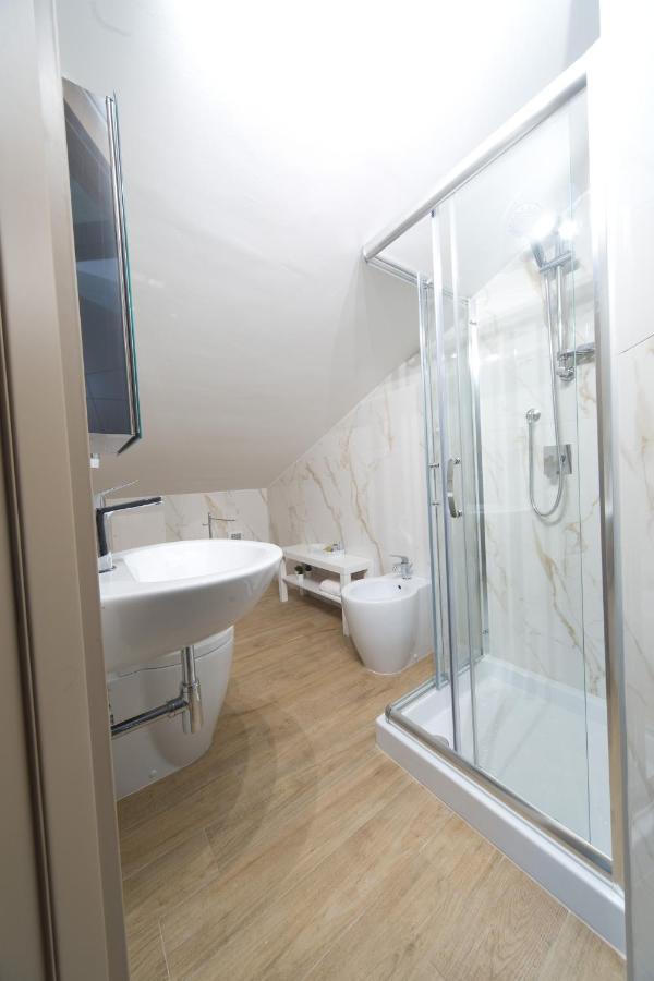 Slow Chic Apartment Beb Policlinico Messina Exteriör bild